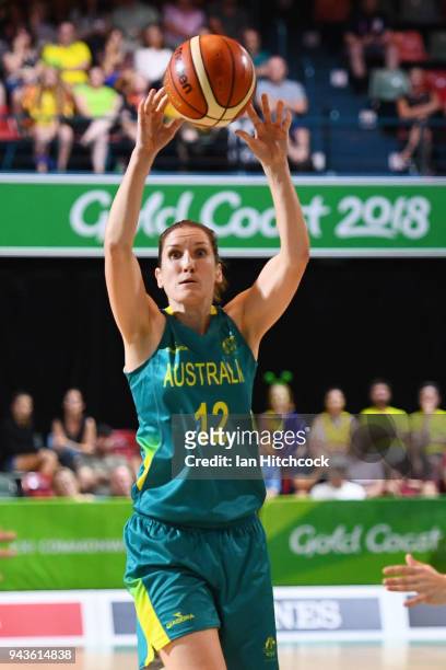 Belinda Snell of Australia looks to pass the ball during the Preliminary Basketball round match between Australia and England on day five of the Gold...