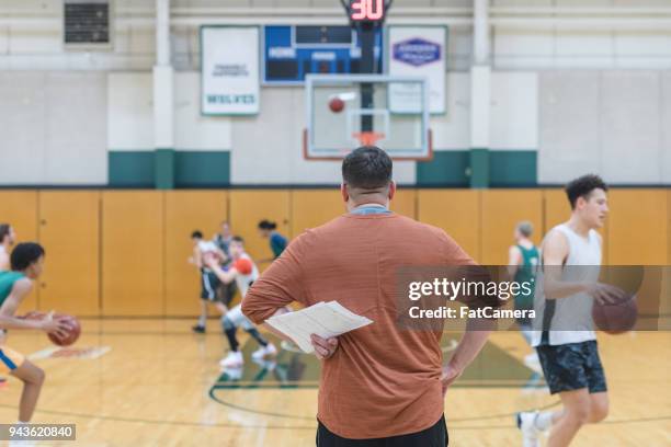 college basketball practice - practice drill stock pictures, royalty-free photos & images