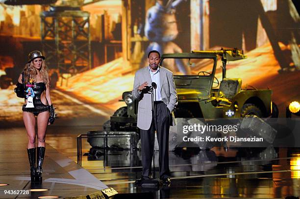 Announcer Steven A. Smith presents the Best Individual Sports Game award onstage during Spike TV's 7th Annual Video Game Awards at the Nokia Event...