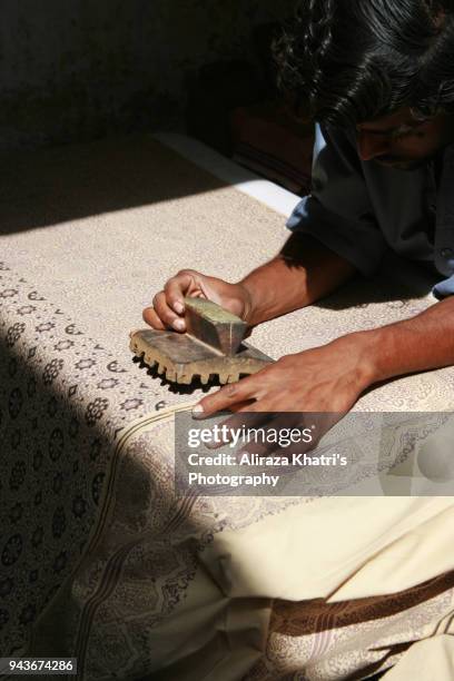 ancient ajrak making - textile printing stock pictures, royalty-free photos & images