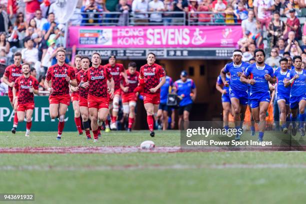 Samoa and Wales Squads getting into the field during the HSBC Hong Kong Sevens 2018 Shield Final match on April 8, 2018 in Hong Kong, Hong Kong.