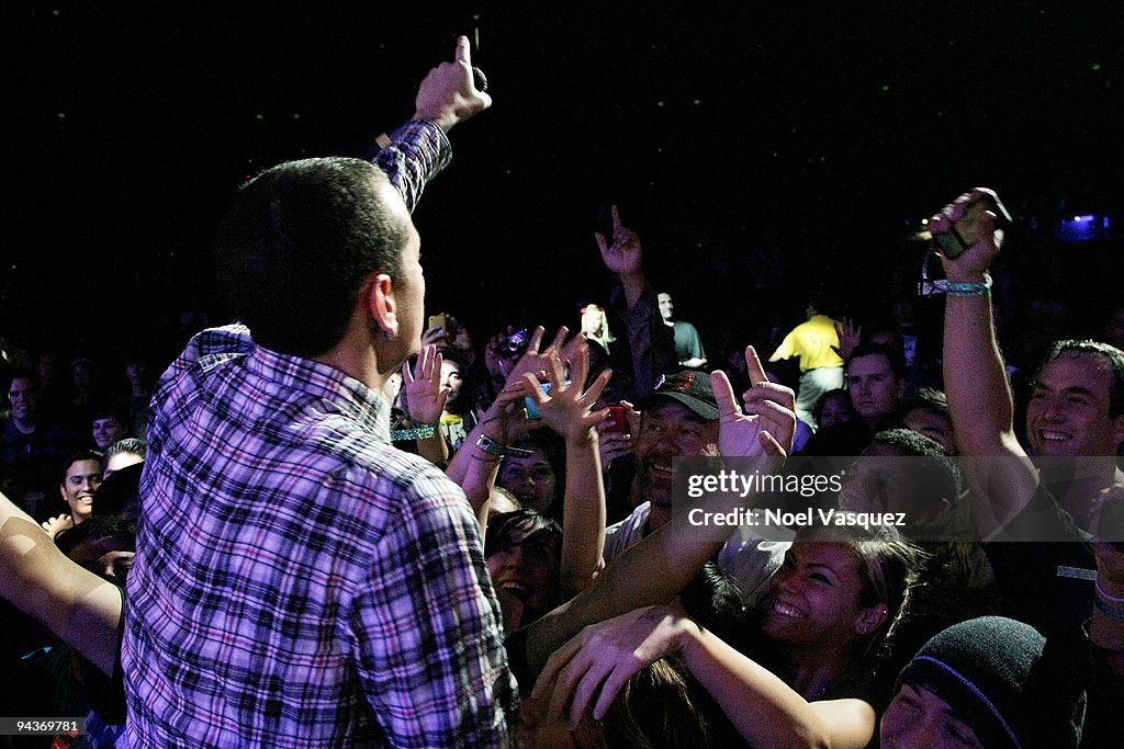 KROQ's Almost Acoustic Christmas 2009 - Day 1