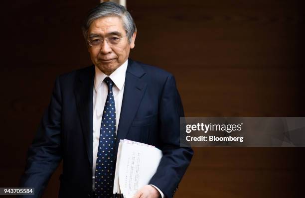 Haruhiko Kuroda, governor of the Bank of Japan , arrives for a news conference at the central bank's headquarters in Tokyo, Japan, on Monday, April...