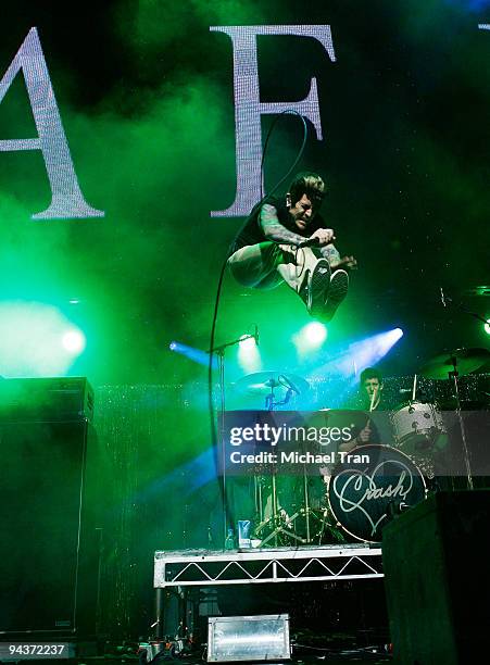 A Fu Singer Afi Singer Photos and Premium High Res Pictures - Getty Images