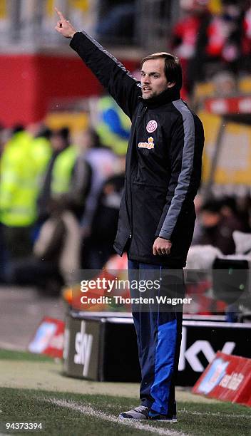 Head coach Thomas Tuchel of Mainz gestures during the Bundesliga match between FSV Mainz 05 and VFB Stuttgart at Bruchweg Stadium on December 13,...