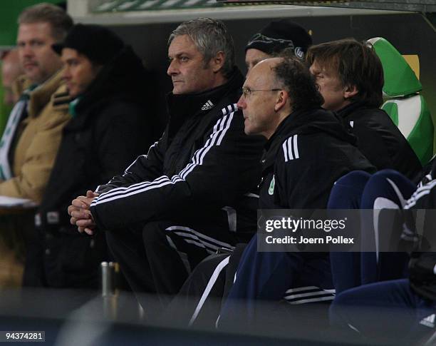 Head coach Armin Veh of Wolfsburg is seen during the Bundesliga match between VfL Wolfsburg and Borussia Dortmund at the Volkswagen Arena on December...