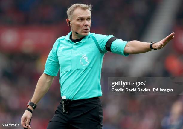 Match referee Graham Scott
