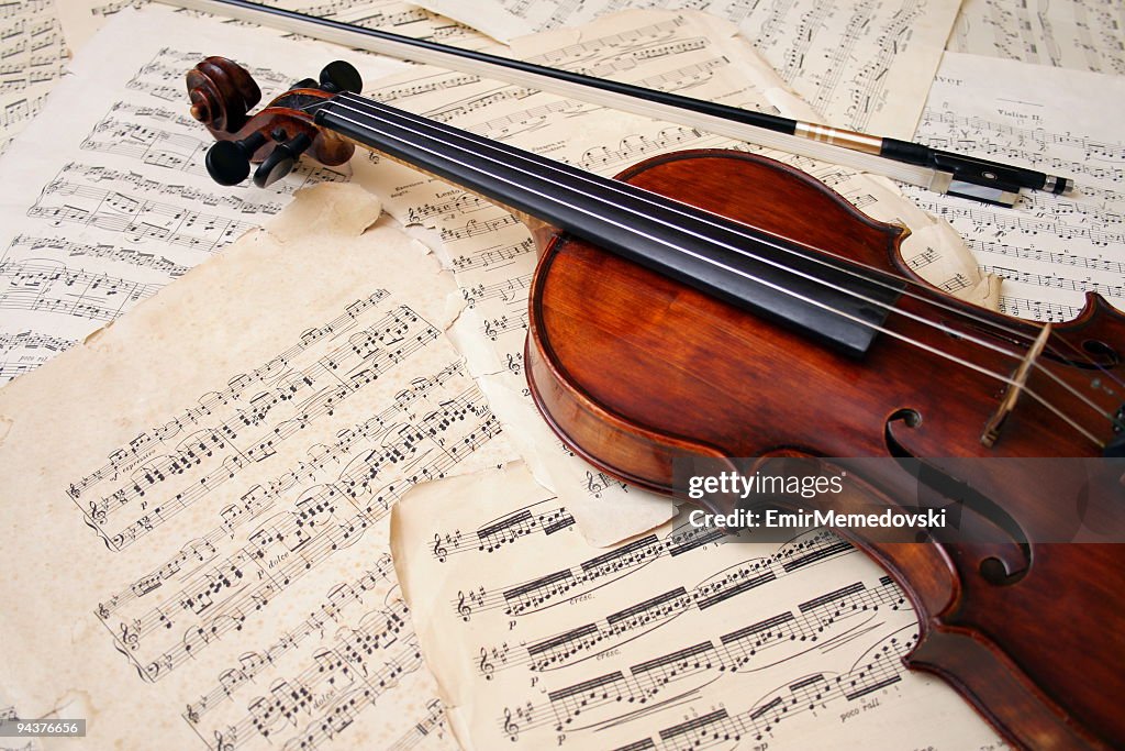 Violino com arco