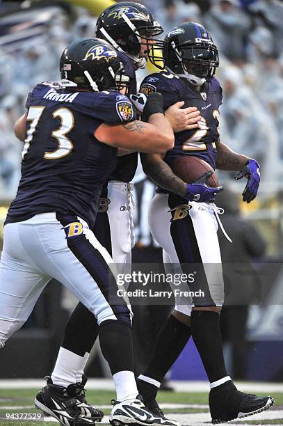 Willis McGahee of the Baltimore Ravens celebrates a touchdown against the Detroit Lions at M&T Bank Stadium on December 13, 2009 in Baltimore,...