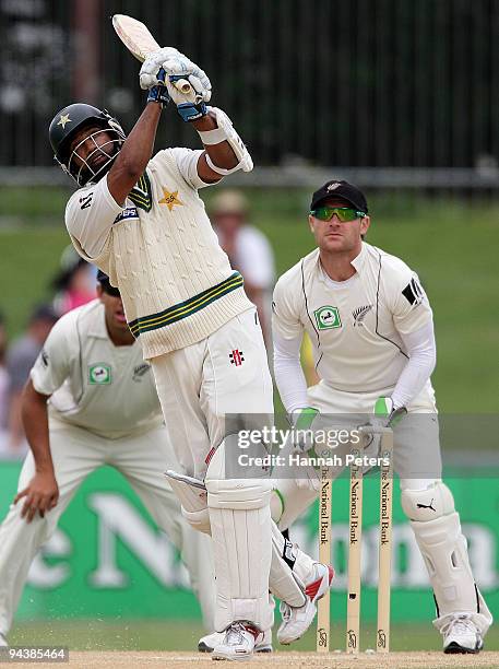 Mohammad Yousuf of Pakistan smashes the ball for six runs during day four of the Third Test match between New Zealand and Pakistan at McLean Park on...
