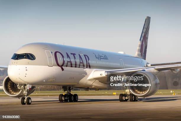 6,018 Qatar Airways Photos and Premium High Res Pictures - Getty Images
