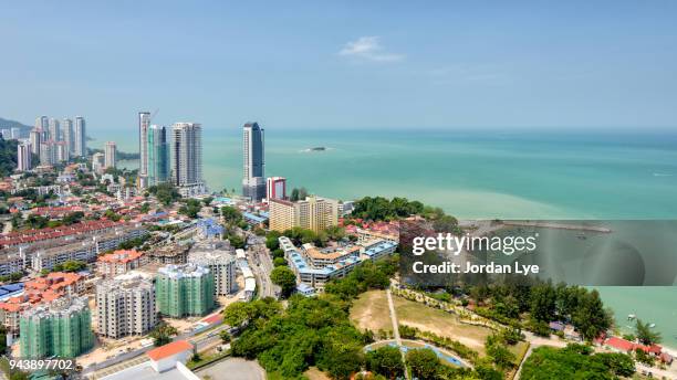 tanjung tokong cityscape - penang stockfoto's en -beelden