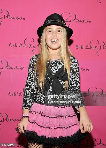 Actress Emily Grace Reaves attends "T2PRs Tutus 4Tots Dress Up for the Holidays with Ooh! La, La! Couture" at Farnsworth Park on December 12, 2009 in...