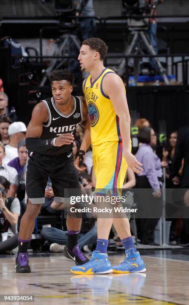 Buddy Hield of the Sacramento Kings defends Klay Thompson of the Golden State Warriors on March 31, 2018 at Golden 1 Center in Sacramento,...