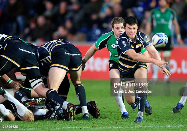 Jonny Arr of Worcester Warriors passes the ball from the scrum during the Amlin Challenge Cup match between Worcester Warriors and Connaught Rugby at...