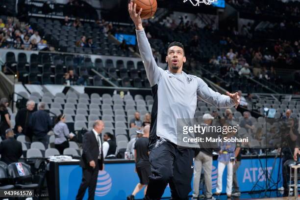 Danny Green of the San Antonio Spurs warms up before the game against the Sacramento Kings on April 9, 2018 at the AT&T Center in San Antonio, Texas....