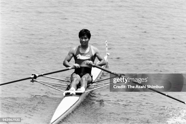 Masahiro Sakata competes in the Men's Single Scull final during the All Japan Rowing Championships at Toda Olympic Course on June 24, 1990 in Toda,...