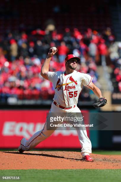 Dominic Leone of the St. Louis Cardinals delivers a pitch against the Arizona Diamondbacks at Busch Stadium on April 7, 2018 in St. Louis, Missouri.