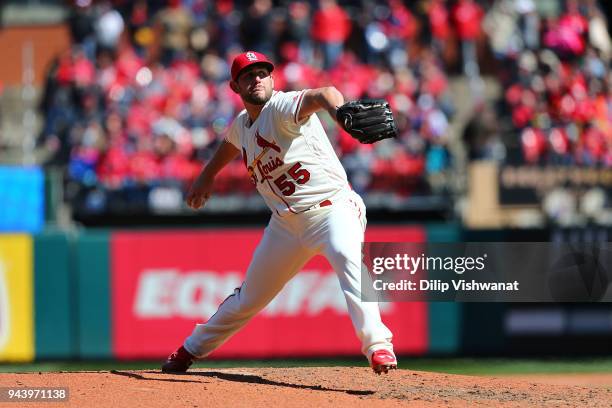 Dominic Leone of the St. Louis Cardinals delivers a pitch against the Arizona Diamondbacks at Busch Stadium on April 7, 2018 in St. Louis, Missouri.