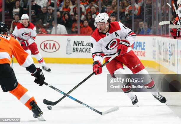 Justin Williams of the Carolina Hurricanes skates the puck against the Philadelphia Flyers on April 5, 2018 at the Wells Fargo Center in...