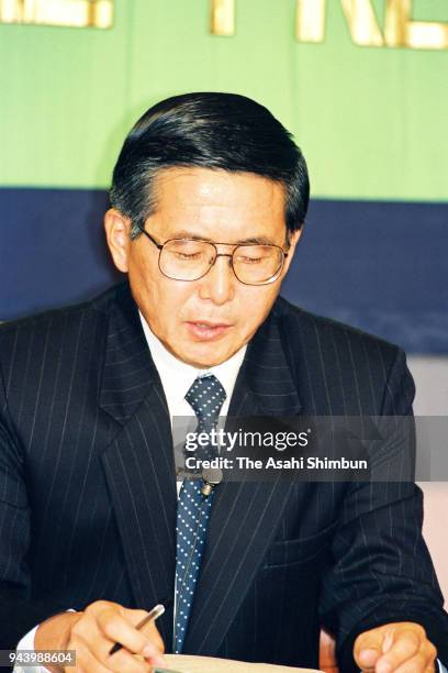 Peruvian incoming president Alberto Fujimori speaks during a press conference at the Japan National Press Club on July 3, 1990 in Tokyo, Japan.