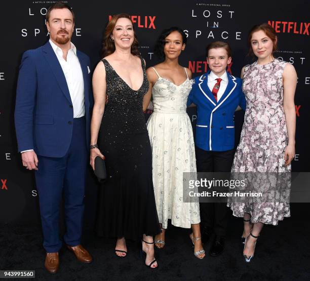 Toby Stephens, Molly Parker, Taylor Russell, Maxwell Jenkins, and Mina Sundwall attend the premiere of Netflix's "Lost In Space" Season 1 at The...