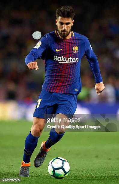 Andre Gomes of Barcelona in action during the La Liga match between Barcelona and Leganes at Camp Nou on April 7, 2018 in Barcelona, Spain.