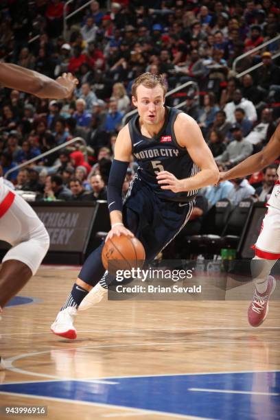 Luke Kennard of the Detroit Pistons handles the ball against the Toronto Raptors on April 9, 2018 at Little Caesars Arena in Detroit, Michigan. NOTE...