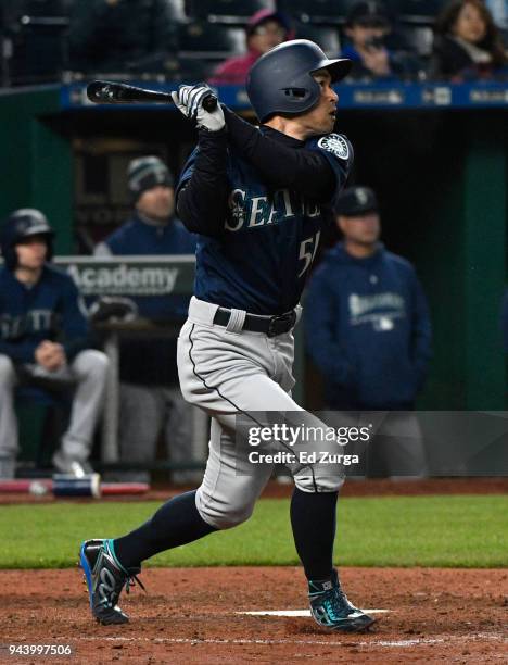 Ichiro Suzuki of the Seattle Mariners flies out in the fifth inning against the Kansas City Royals at Kauffman Stadium on April 9, 2018 in Kansas...