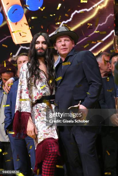 Conchita Wurst and Ben Becker with award during the 13th Live Entertainment Award 2018 at Festhalle Frankfurt on April 9, 2018 in Frankfurt am Main,...