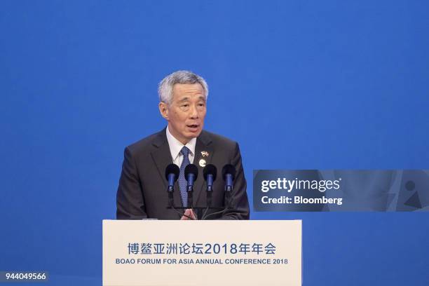 Lee Hsien Loong, Singapore's prime minister, speaks at the Boao Forum for Asia Annual Conference in Boao, China, on Tuesday, April 10, 2018. With the...