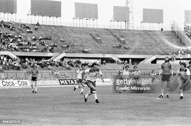 Belgium v England, European Championship Match, Group Stage, Group 2, Delle Alpi, Turin, Italy, 12th June 1980. Ray Wilkins celebrates after scoring...
