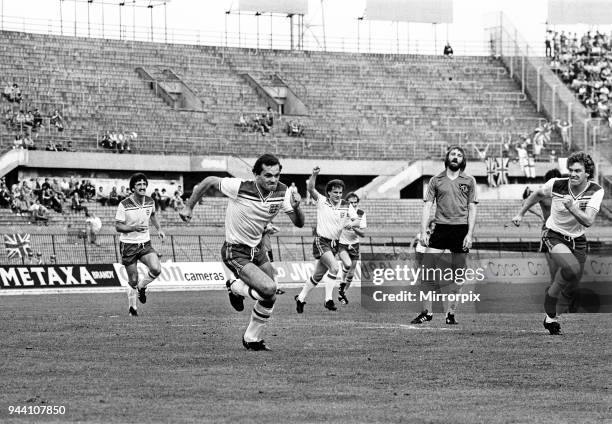 Belgium v England, European Championship Match, Group Stage, Group 2, Delle Alpi, Turin, Italy, 12th June 1980. Ray Wilkins celebrates after scoring...