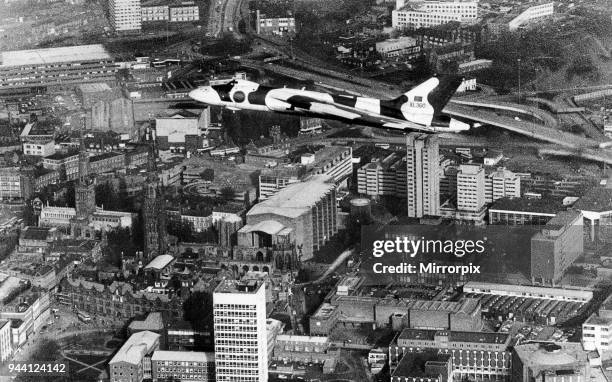 Vulcan Delta bomber NQJ swoops spectacularly over the city of Coventry as a thank you to the people who helped save her, The plane crossed the city...