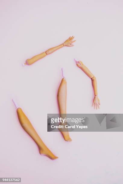 broken legs and arms from doll - mannequin legs stock pictures, royalty-free photos & images
