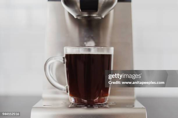 single serve coffee - coffee capsules stock-fotos und bilder