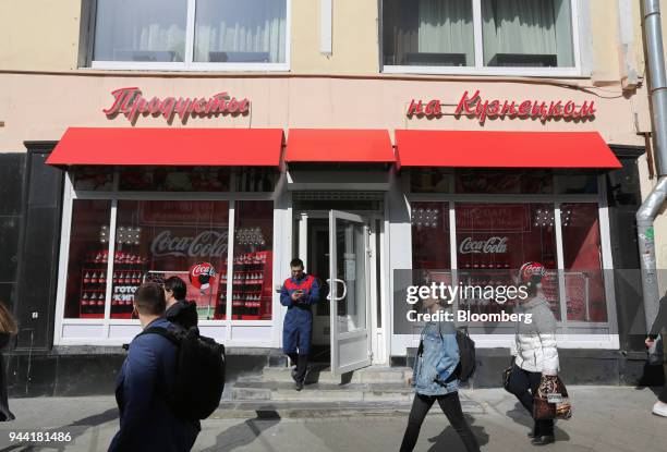 Moscow Cola 274 Coca Cola Russia Stock Photos, High-Res Pictures, and Images ...