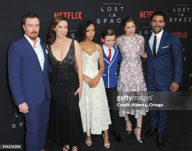 Cast Toby Stephens, Molly Parker, Taylor Russell, Maxwell Jenkins, and Mina Sundwall arrives for the Premiere Of Netflix's "Lost In Space" Season 1...
