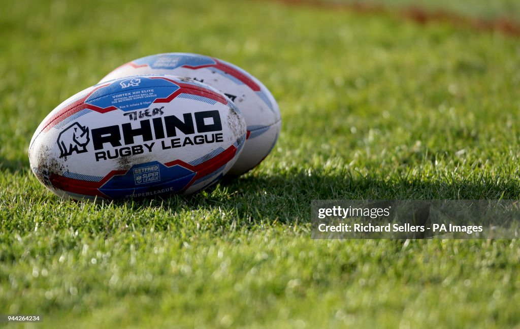 Castleford Tigers v Widnes Vikings - Betfred Super League - Mend-A-Hose Jungle