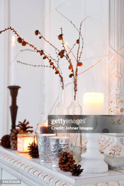 winter decorations with candles - christmas scandinavia stock pictures, royalty-free photos & images