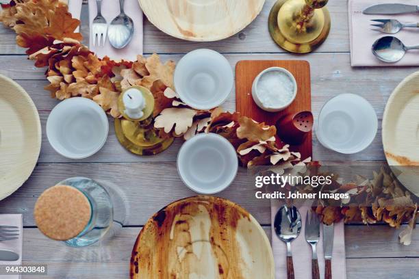 place setting with autumn decoration - fall decoration stock pictures, royalty-free photos & images