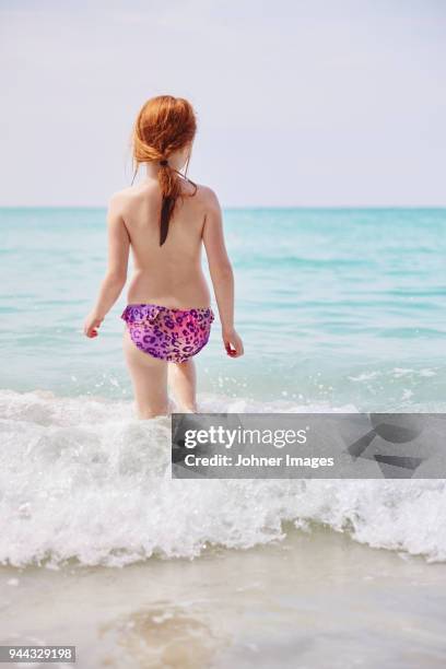 girl in sea - plat thai stock pictures, royalty-free photos & images