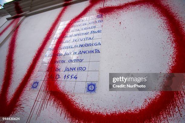 The facade of the Patio do Colegio, a building of great historical importance located in the center of São Paulo, dawned on 10 April 2018. The phrase...