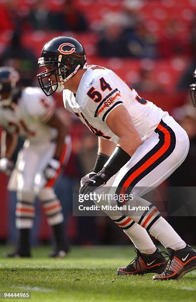 Brian Urlacher of the Chicago Bears in postion during a NFL football game against the Washington Redskins on December 23, 2001 at FedEx Field in...