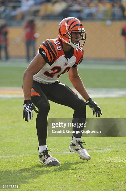Cornerback Leon Hall of the Cincinnati Bengals pursues the play during a game against the Pittsburgh Steelers at Heinz Field on November 15, 2009 in...
