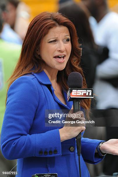 Reporter Rachel Nichols reports from the sideline before the start of a game between the Cincinnati Bengals and Pittsburgh Steelers at Heinz Field on...