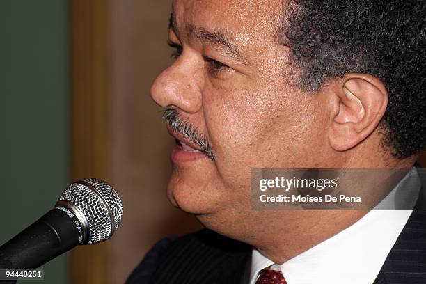 President of the Dominican Republic Leonel Fernandez speaks during the arrival of Latin American Idol winner Martha Heredia to the Presidential...