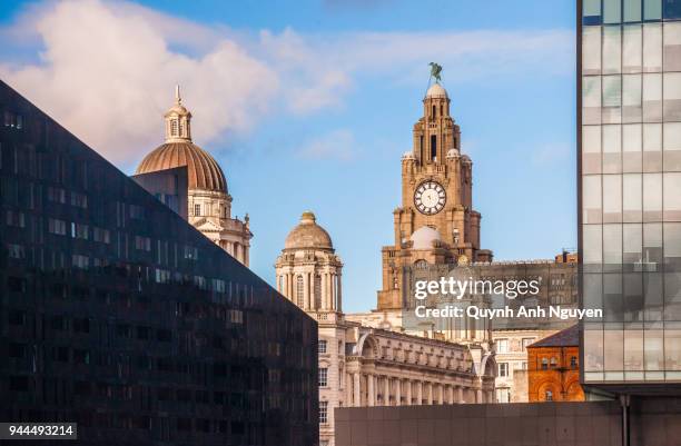 uk, england, liverpool: mann island and the three graces - drei grazien stock-fotos und bilder