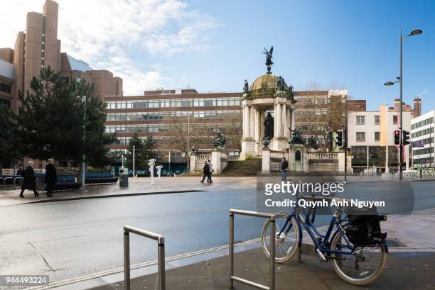 uk, england, liverpool: derby square and queen victoria monument - derby derbyshire stock pictures, royalty-free photos & images