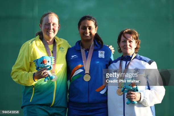 Silver medalist Emma Cox of Australia, gold medalist Shreyasi Singh of India and bronze medalist Linda Pearson of Scotland pose during the medal...
